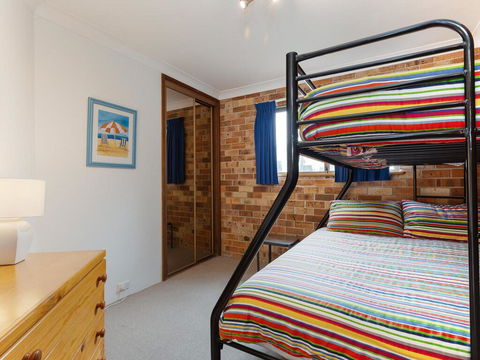 2 'Yachtsman Rest', 37 Victoria Parade - Foxtel, Aircon, Waterviews - Accommodation Port Macquarie 3