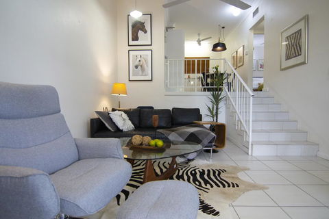 2 Bedroom Close To CBD - Accommodation Port Macquarie 0