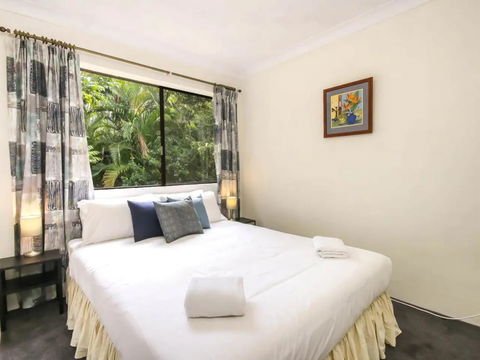 2 Bedroom St Lucia Apartment Close To UQ And CityCat - Accommodation Port Macquarie 2