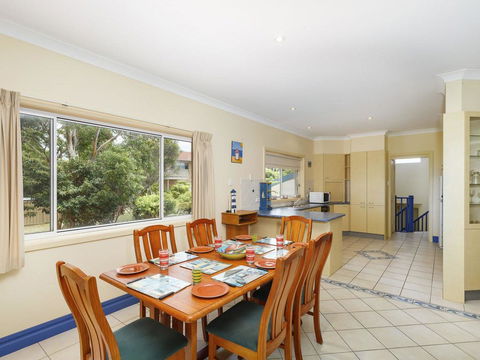 2/184 Kularoo Drive - Accommodation Port Macquarie 3
