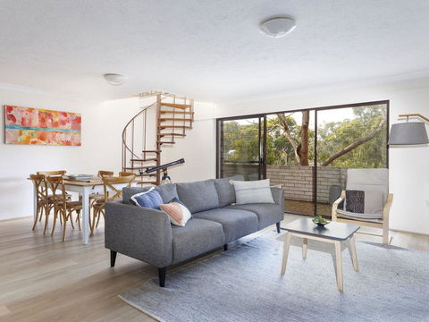 20 Booneroo - Walk To The Beach - Accommodation Port Macquarie 0
