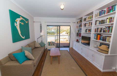 20 Lady Bay Road - Accommodation Port Macquarie 0