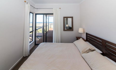20 Lady Bay Road - Accommodation Port Macquarie 1