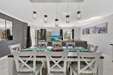21 The Islander Resort - Accommodation Port Macquarie 2