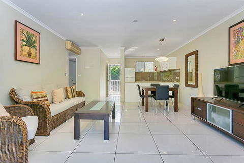 214 Spindle Cowrie Apartment - Accommodation Port Macquarie 3