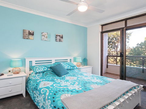 23 'The Commodore' 9-11 Donald Street - Delightful Unit With Gorgeous Water Views - Accommodation Port Macquarie 1