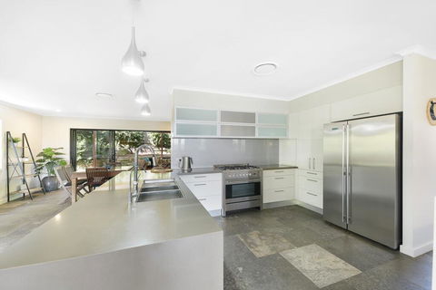 250 David Low Way, Peregian Beach - Accommodation Port Macquarie 1