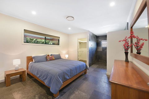 250 David Low Way, Peregian Beach - Accommodation Port Macquarie 2