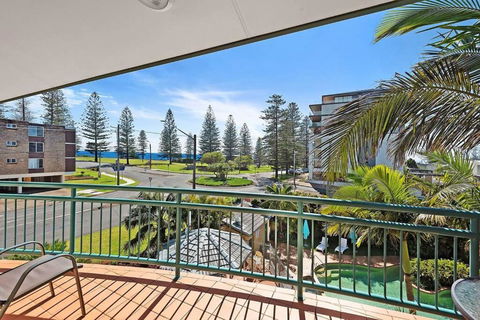 Beachcalmer2 - Accommodation Port Macquarie 3