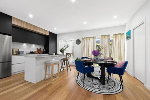 Bellfield Estate Modern 2Bed 2Bath Townhouse - Accommodation Port Macquarie 4