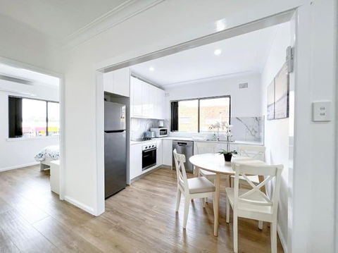 Brand New 2 Bedrooms Apartment In Ingleburn - Accommodation Port Macquarie 0
