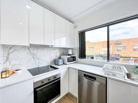 Brand New 2 Bedrooms Apartment In Ingleburn - Accommodation Port Macquarie 1