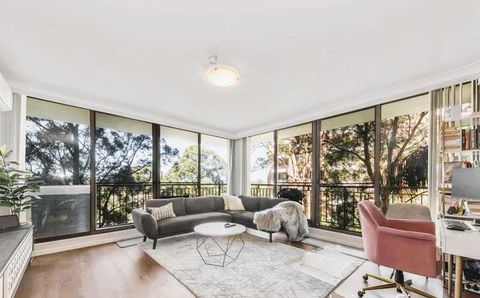 City Oasis - Terrific Location & District Views! - Accommodation Port Macquarie 0