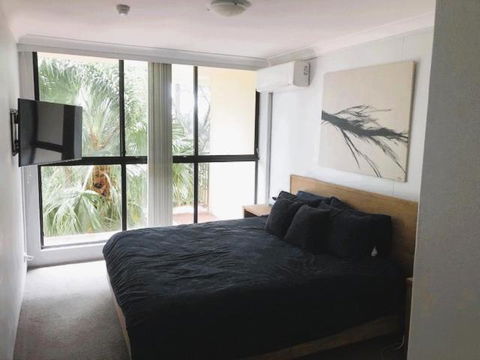 City Oasis - Terrific Location & District Views! - Accommodation Port Macquarie 1