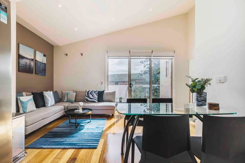 Coastal Escape, Townhouse Steps From The Sea - Accommodation Port Macquarie 0