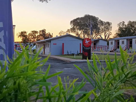 Cunnamulla Tourist Park - Accommodation Port Macquarie 0
