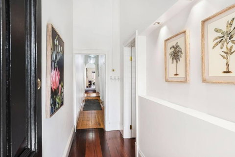Cute As A Button - Picket Fence 3 Bed Stylish Home - Accommodation Port Macquarie 3
