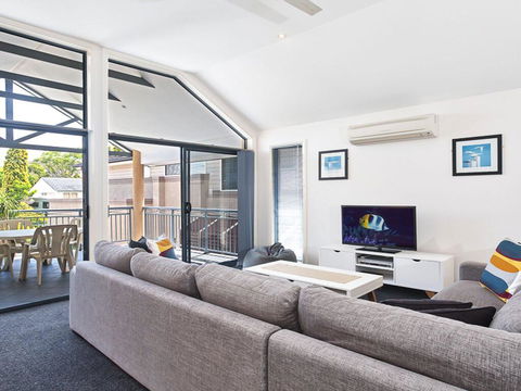 27a Christmas Bush Avenue - Wifi, Aircon, Close To Dutchies Beach - Accommodation Port Macquarie 1