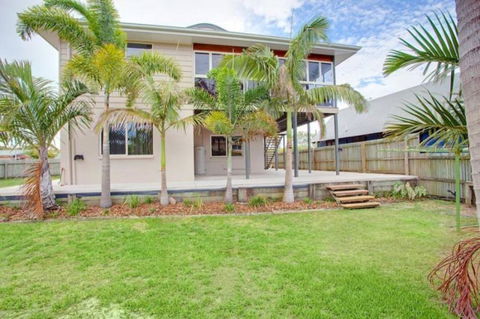 29 Cypress Avenue - Rainbow Beach, Close To The Beach With A Pool - Accommodation Port Macquarie 0