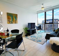 2BR Food  Drink Hub  Gym Pool Views Roof Terrace - Accommodation Port Macquarie