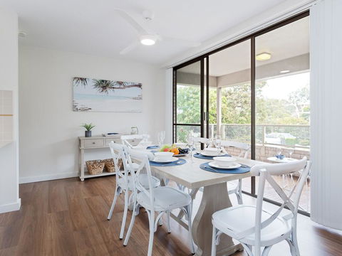 3 'Bangalee' 41 Soldiers Point Rd - Fantastic Waterfront Unit With Pool, WIFI & Chromecast - Accommodation Port Macquarie 0