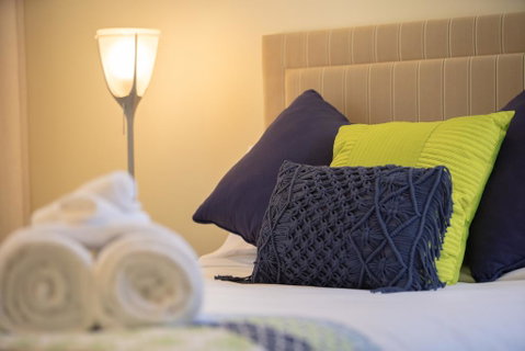 3 Bedroom Ultimate Luxury Waterfront - Accommodation Port Macquarie 2