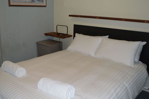 3 Lakeview Plaza - Accommodation Port Macquarie 0