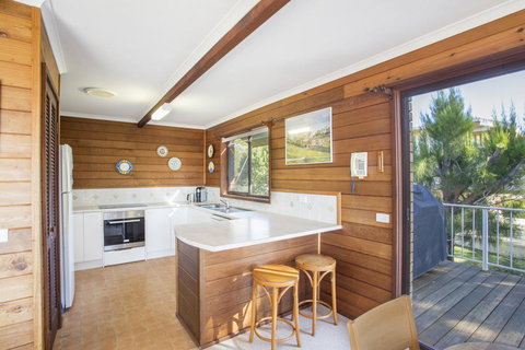 3 Shipton Cres - Heavenly Haven - Accommodation Port Macquarie 2