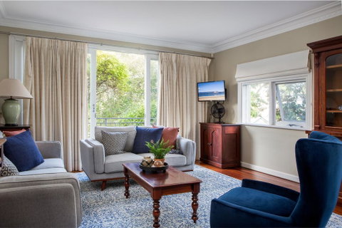3-Bed House Near Bondi Beach With Balcony, Parking - Accommodation Port Macquarie 0