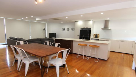 3/26 West Street-CBD Location! - Accommodation Port Macquarie 2