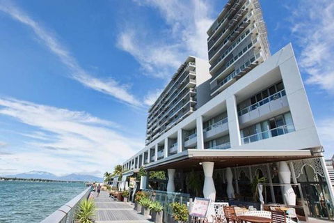 301 Harbour Lights - Accommodation Port Macquarie 3
