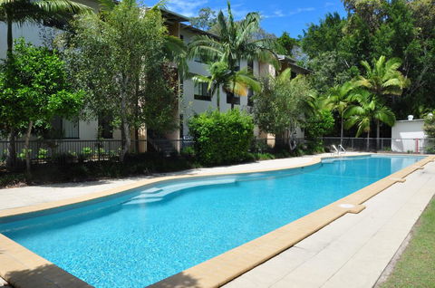 32/15 Rainbow Shores - Unit Overlooking Bushland With Shared Swimming Pool, Spa And Tennis Court - Accommodation Port Macquarie 3