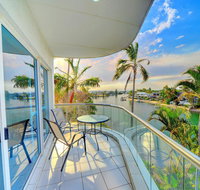 3br Broadbeach Lakefront Apartment - Accommodation Port Macquarie
