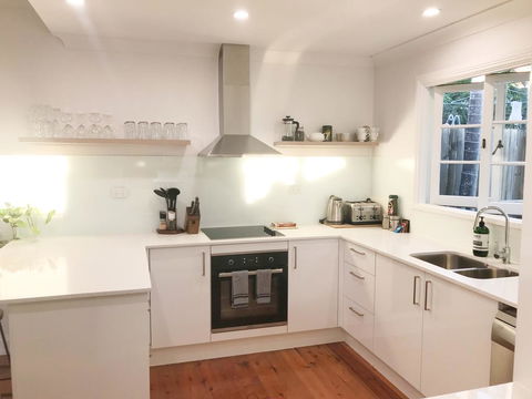 4 Bedroom House - Walk To Southbank - Accommodation Port Macquarie 1