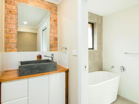 40 Underwood Road - Accommodation Port Macquarie 3