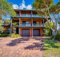 41 Carlo Circle - Rainbow Beach Huge Beach House With Room for Everyone - Accommodation Port Macquarie