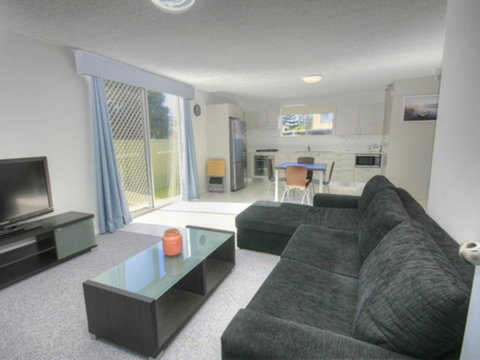 45B Wharf Street Downstairs - Accommodation Port Macquarie 0
