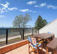 5 'Casuarina's ' 33 Soldiers Point Road - superb waterfront unit - Accommodation Port Macquarie