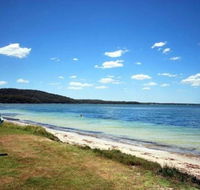 5 'Harbourside' 3-7 Soldiers Point Road - ground floor waterfront unit - Accommodation Port Macquarie