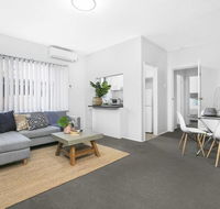 5 South Pacific 2 Bedrooms - Accommodation Port Macquarie