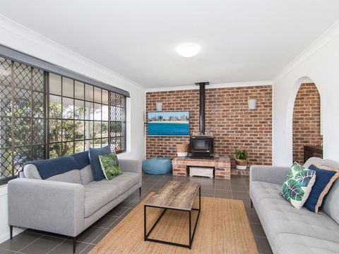 50 Lakeview - Accommodation Port Macquarie 0