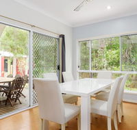 6 Ibis Court - Modern tropical family home with inground swimming pool  outdoor entertaining area - Accommodation Port Macquarie