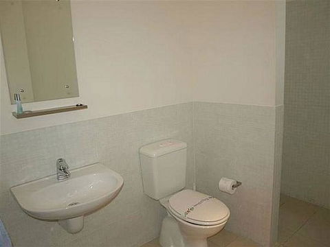 8 ON COAST (4 Night Min) - Accommodation Port Macquarie 3