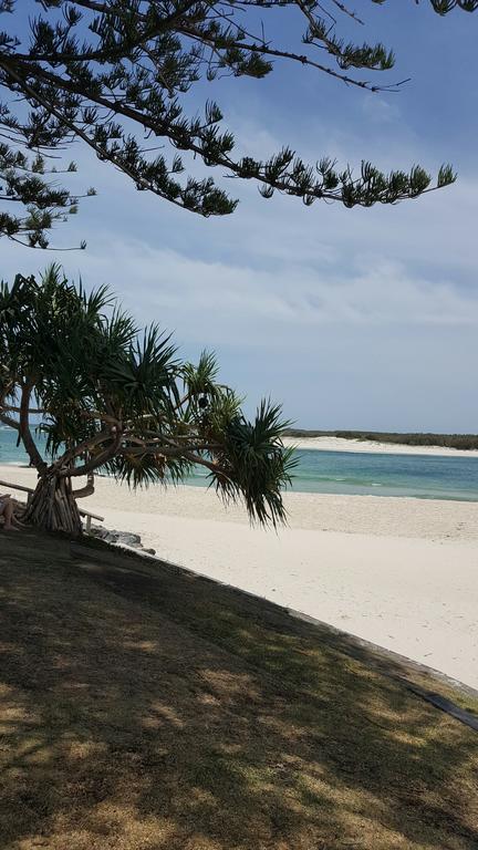 8 ON ELYSEE Alexandra Headland / Mooloolaba Beach - Accommodation Port Macquarie 3