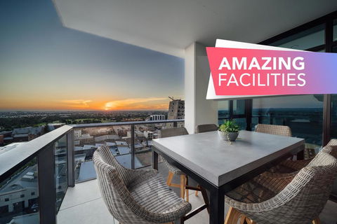 A Cut Above The West - Pool - Rooftop Bar - Gym - Wifi - Accommodation Port Macquarie 0