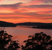 A Lakehouse Escape - Accommodation Port Macquarie