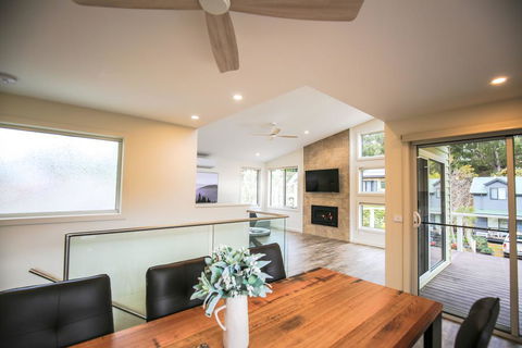 A Pear Tree Loft - Accommodation Port Macquarie 3