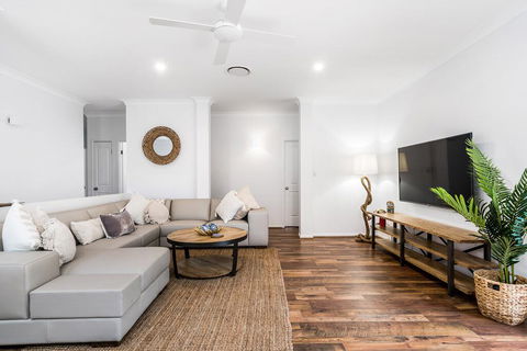 A PERFECT STAY - Julian Rocks House - Accommodation Port Macquarie 0