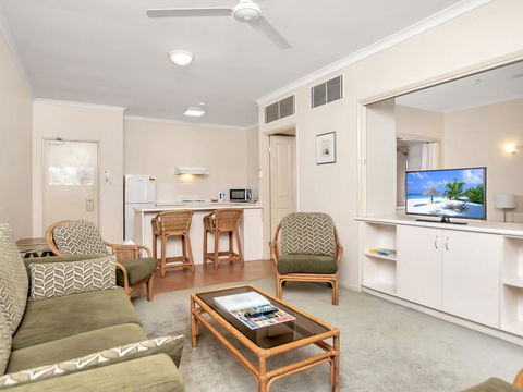 A Taste Of The Tropics - Accommodation Port Macquarie 1