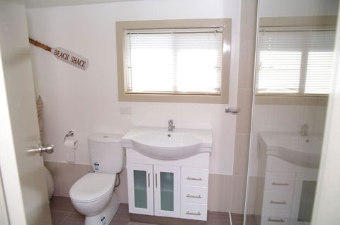 AAA Views, 2 View Street - Accommodation Port Macquarie 3